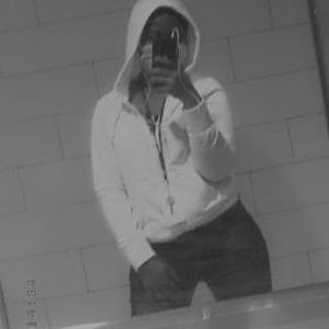 Meet your Posher, Roxanne